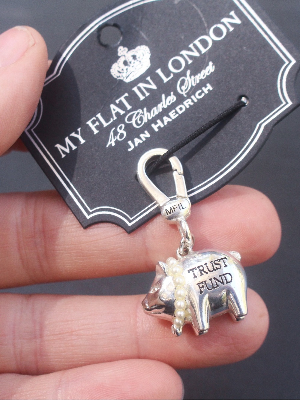 My Flat in London Silver 'Trust Fund' Pig Charm with Pearl Detail - Picture 2 of 2